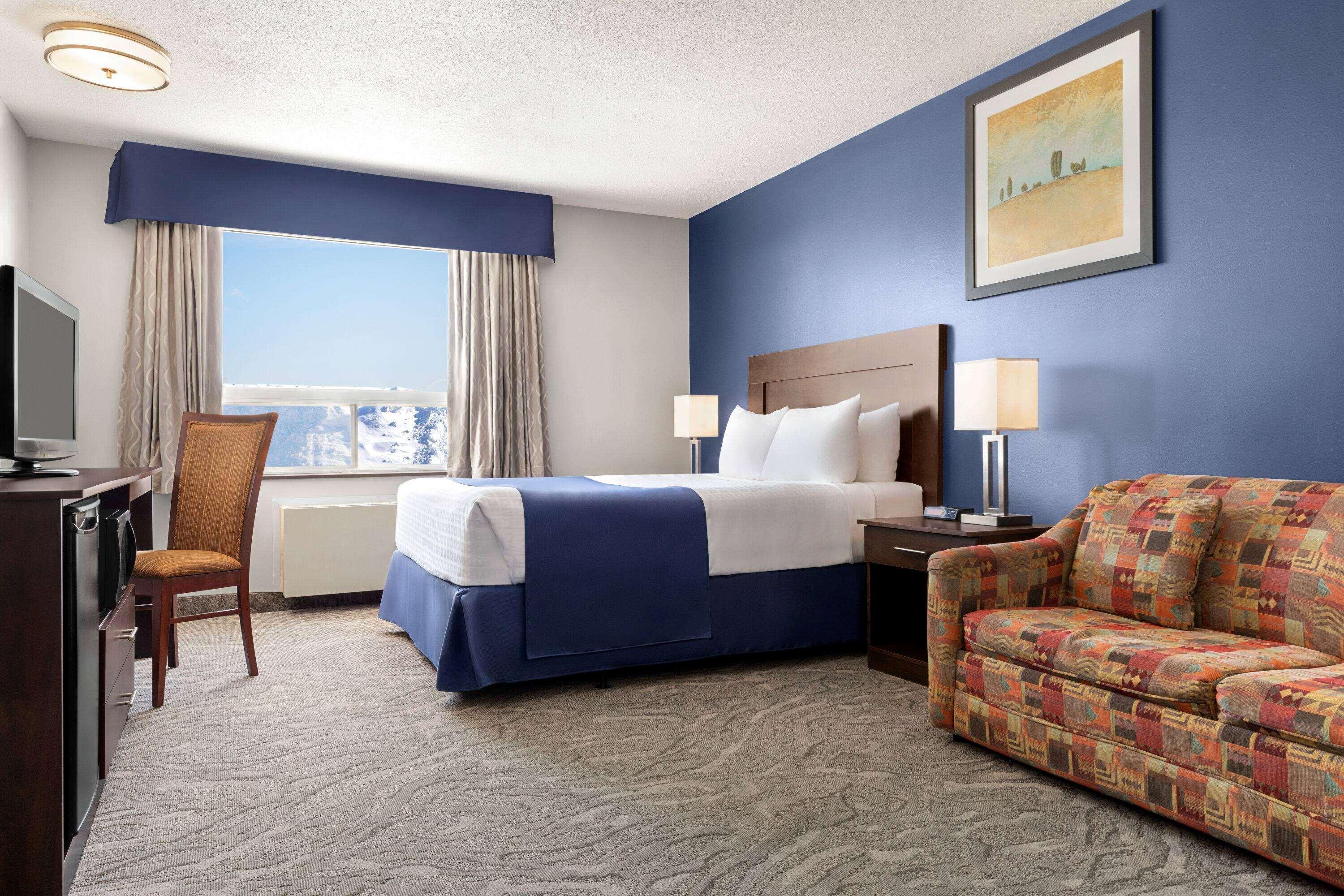 Travelodge By Wyndham Timmins Exterior photo