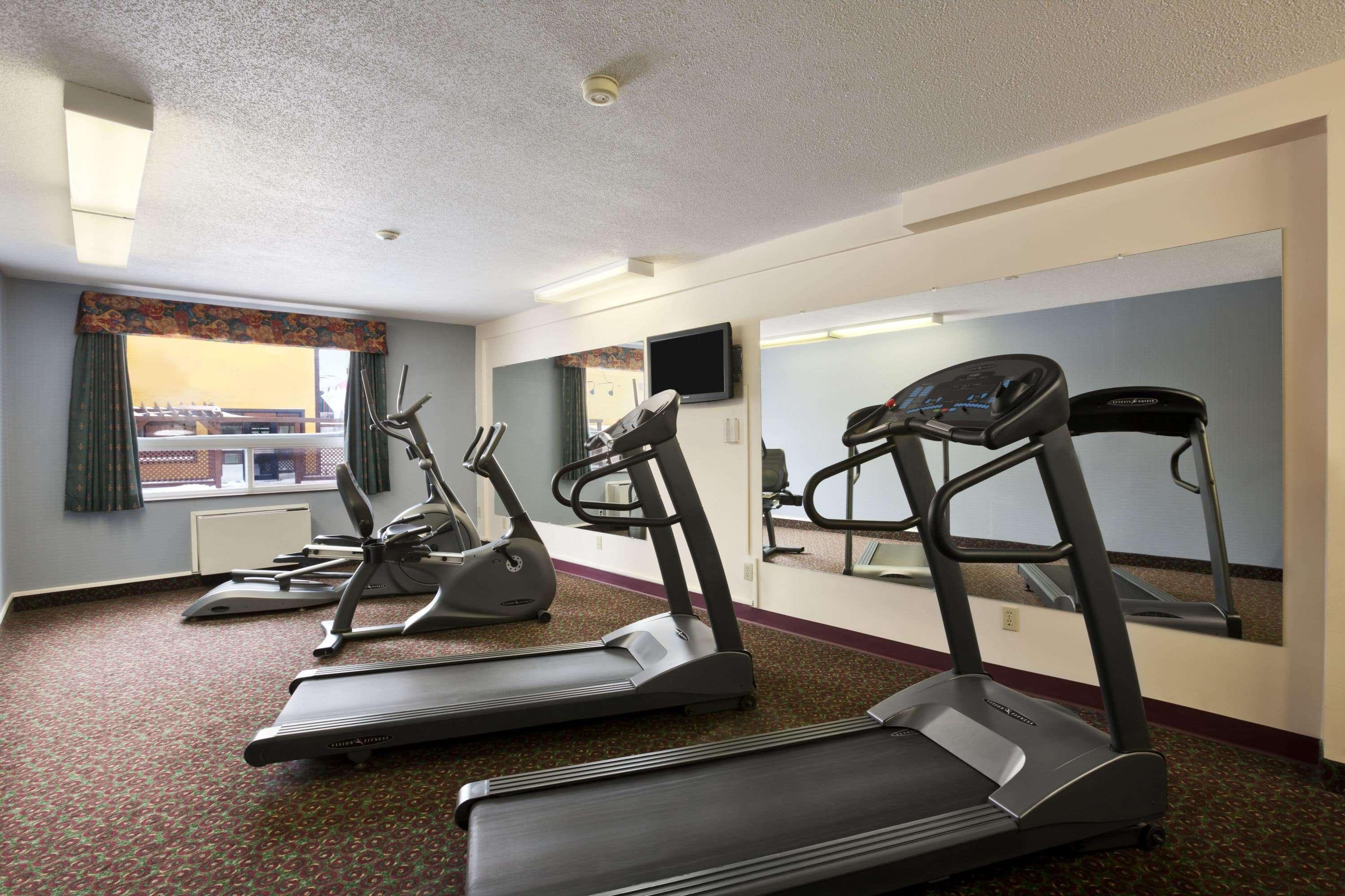 Travelodge By Wyndham Timmins Exterior photo